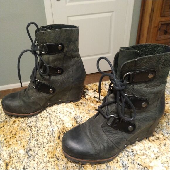 Sorel Joan of Arctic Brown Leather Lace Up Wedge Boots NL1987-028 Women's Sz 6.5 - Picture 1 of 13